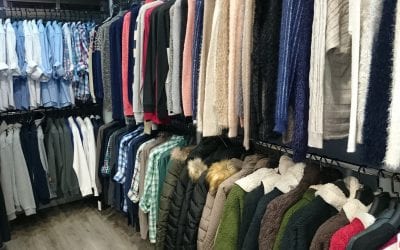4 Tips for Organizing A Couple’s Closet